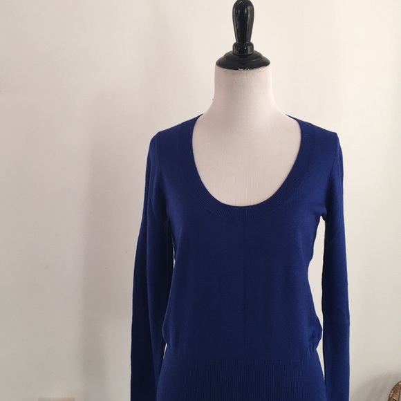 Moda International Sweaters - Mode royal blue scoop neck sweater knit top M